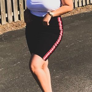 Pencil sport skirt